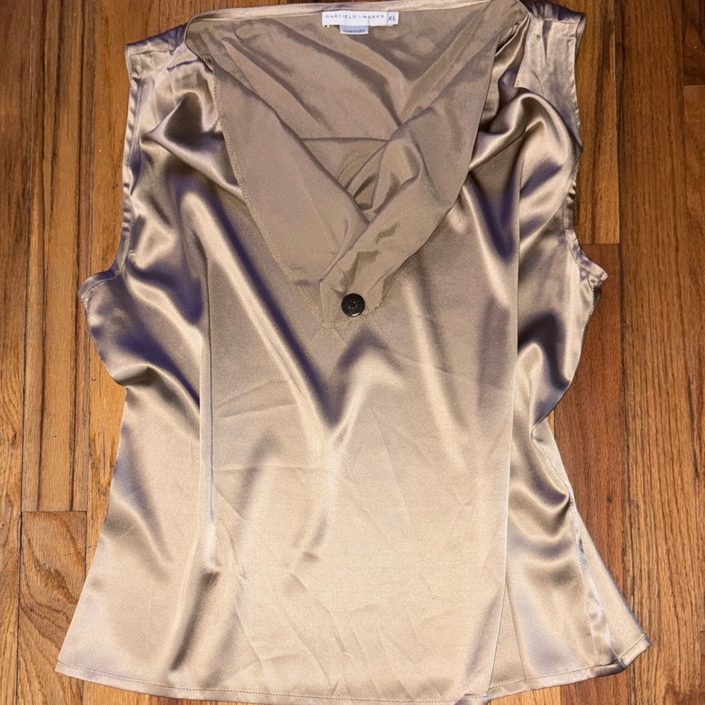 Garfield &Marks silk blend Sleeveless Blouse draped v neck sleeveless XL Excel!